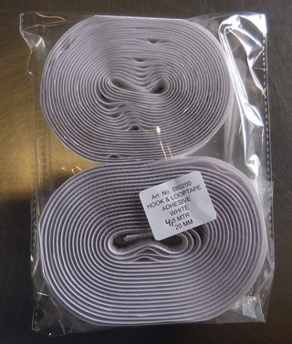 Haken un Flaushband Selbstklebend 20mm-4.5M. in Sacke, Weiss